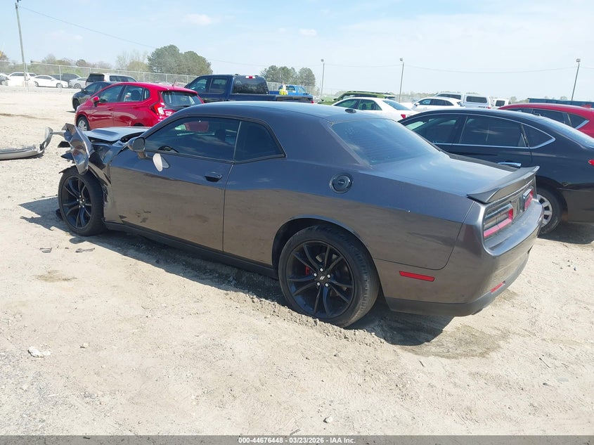 2018 Dodge Challenger Sxt