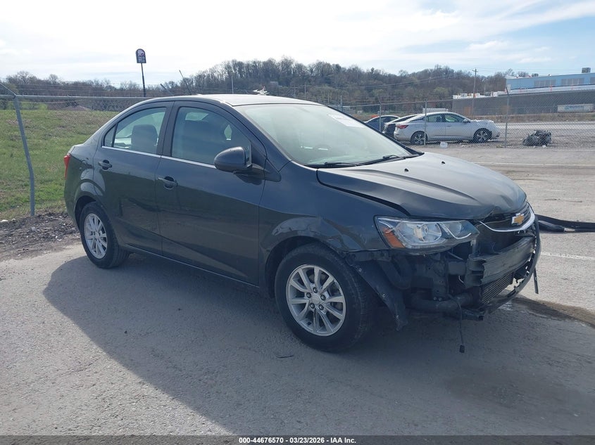 2019 Chevrolet Sonic Lt Auto