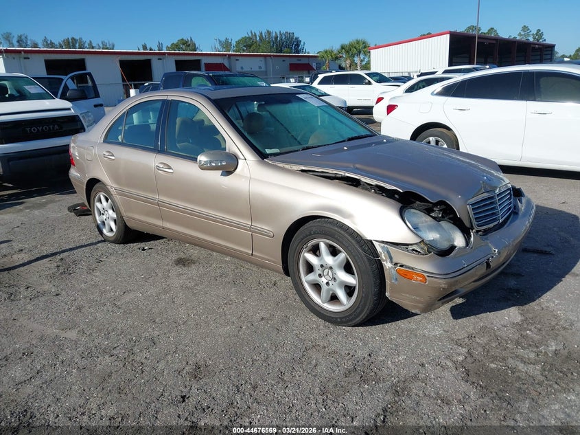 2004 Mercedes-Benz C 240