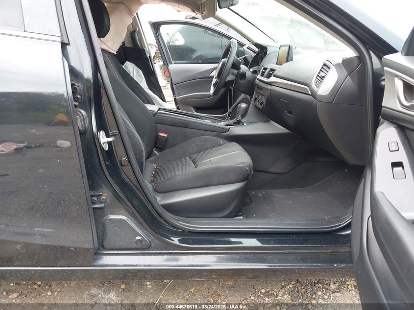 2018 Mazda Mazda3 Sport