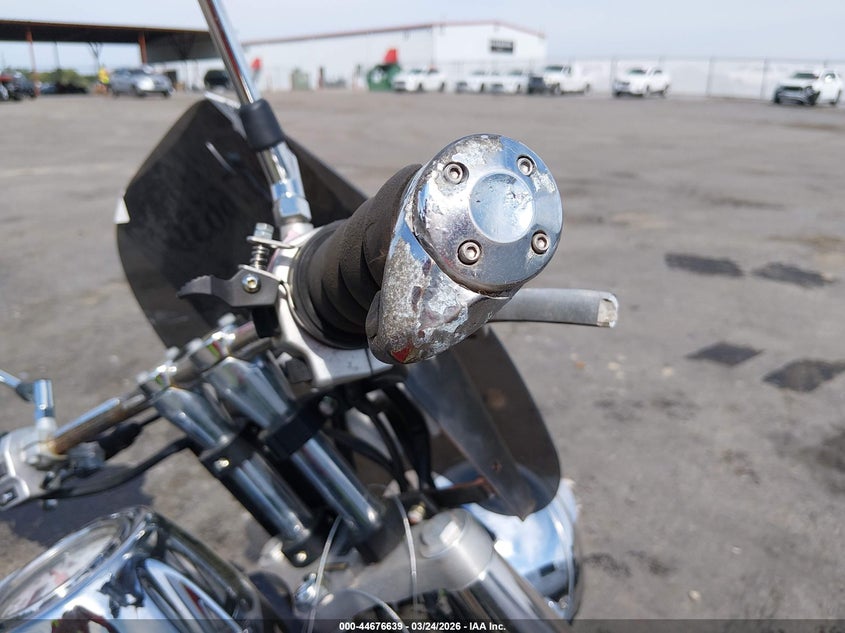 2004 Suzuki Vl800 VIN: JS1VS54AX42110252 Lot: 44676639