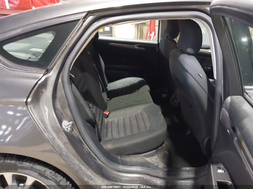 VIN 3FA6P0HD2HR393949 2017 FORD FUSION SE