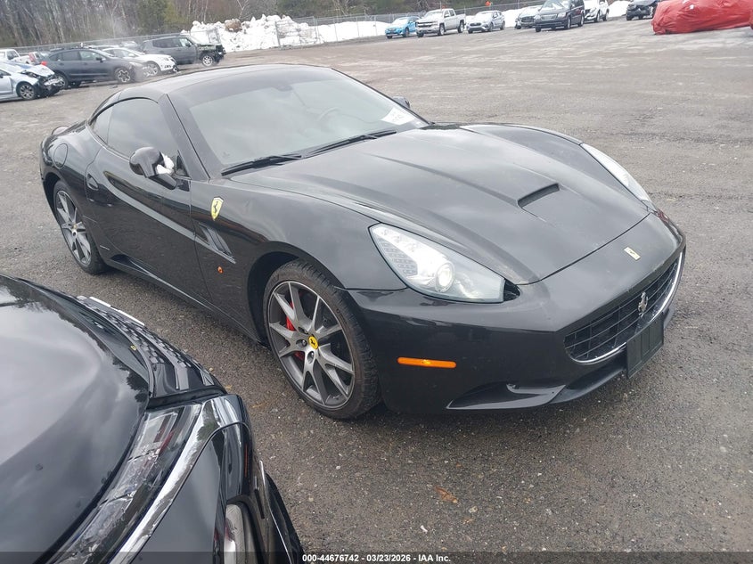 FERRARI CALIFORNIA