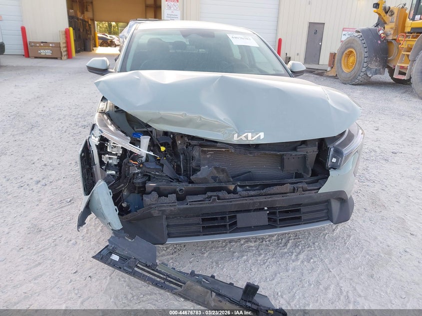 VIN 3KPFU4DE2SE031000 2025 KIA K4 EX