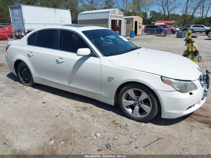 2006 BMW 525I