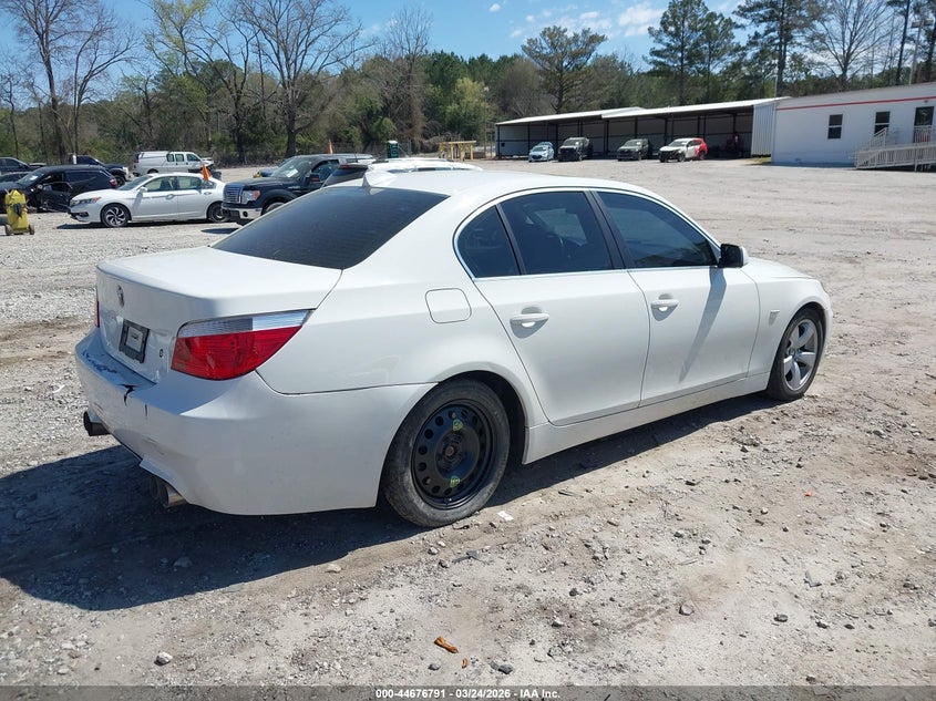 2006 BMW 525I