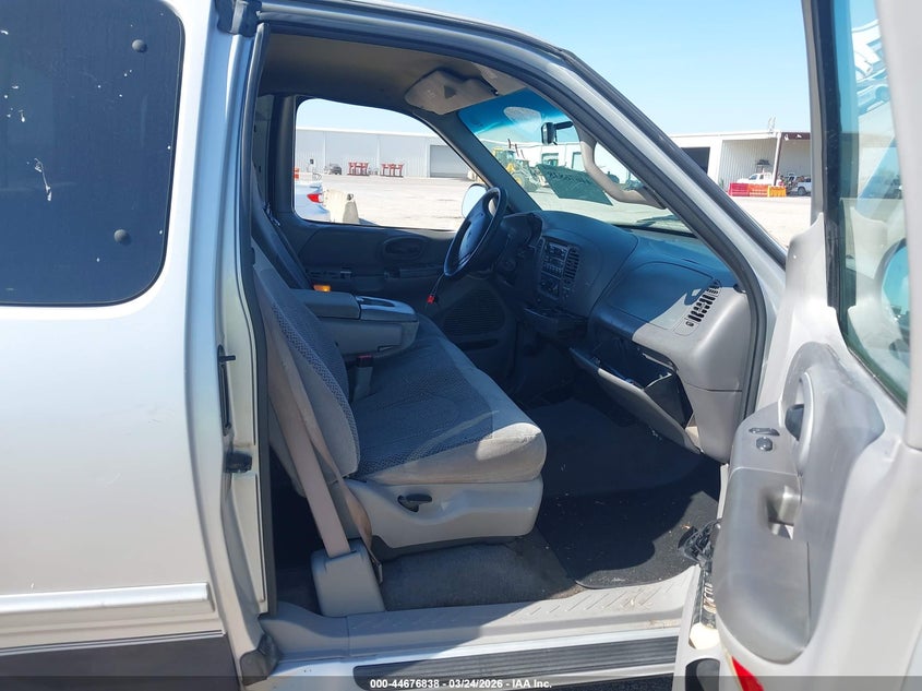 1999 Ford F-150 Lariat/Work Series/Xl/Xlt