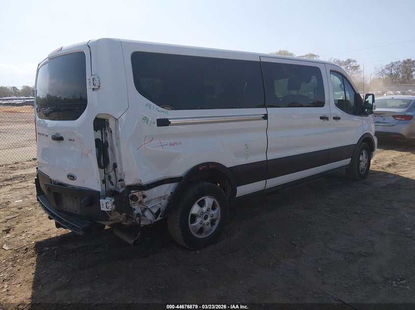 2020 Ford Transit-350 Passenger Van Xlt