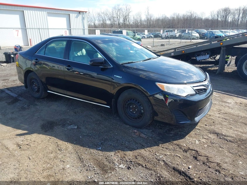 2013 Toyota Camry Hybrid Le