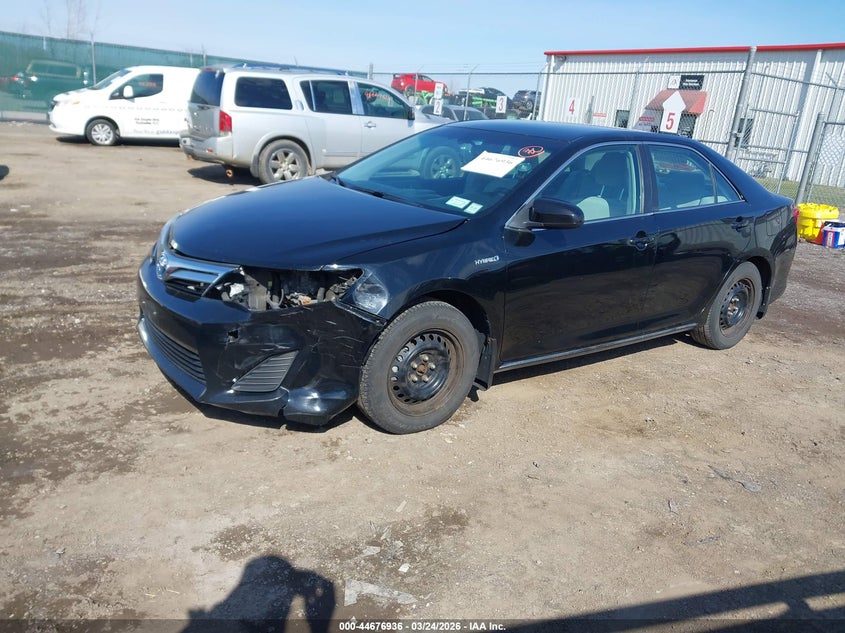 2013 Toyota Camry Hybrid Le