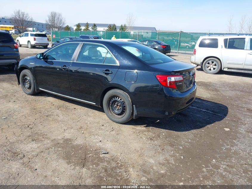 2013 Toyota Camry Hybrid Le