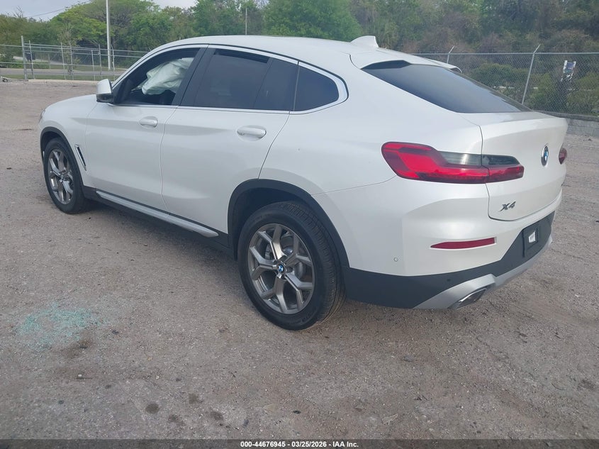 2024 BMW X4 xDrive30I