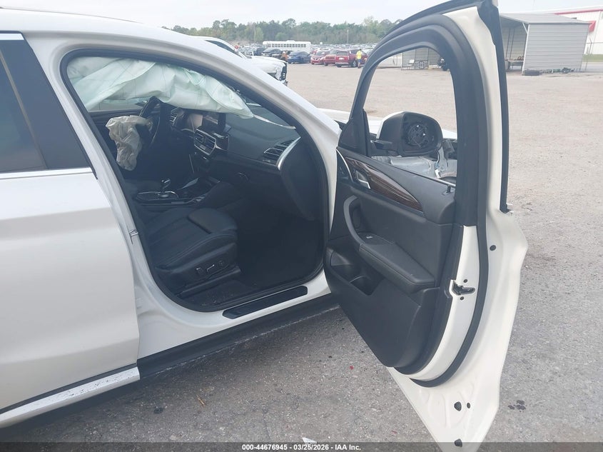 2024 BMW X4 xDrive30I