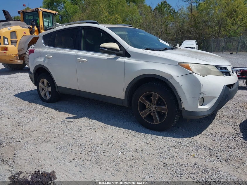 2013 TOYOTA RAV4 XLE