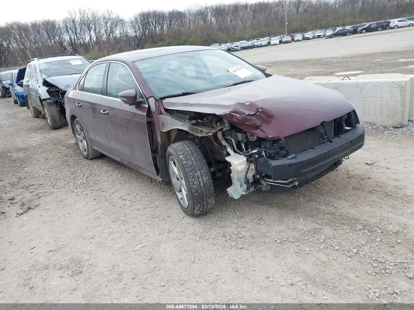 2012 Volkswagen Passat 2.5L Se