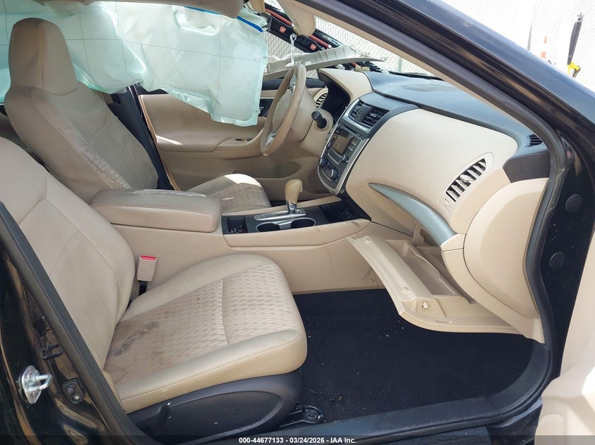 2016 Nissan Altima 2.5 Sv