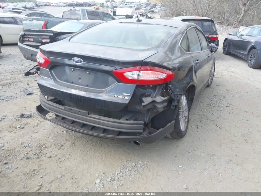 2013 Ford Fusion Hybrid Se