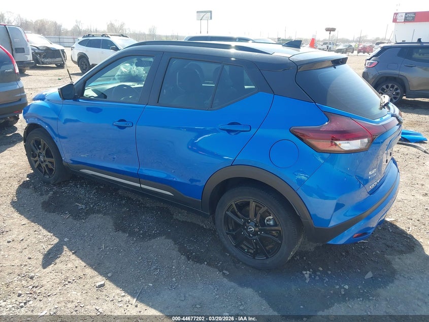 2023 Nissan Kicks Sr Xtronic Cvt