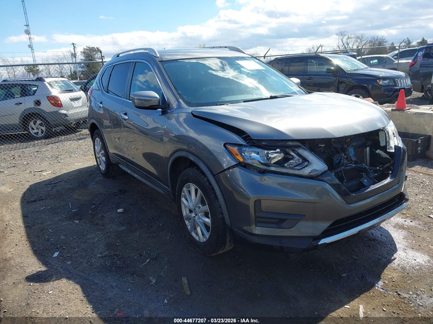 2018 Nissan Rogue Sv