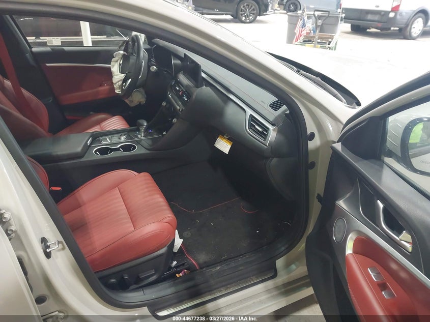 2025 Genesis G70 2.5T Awd