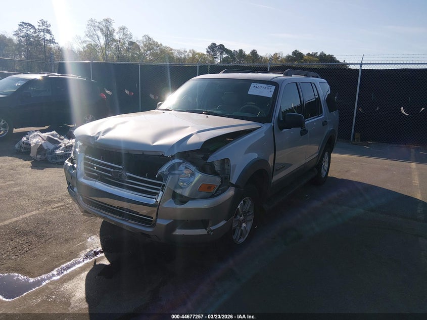 2006 Ford Explorer Xlt