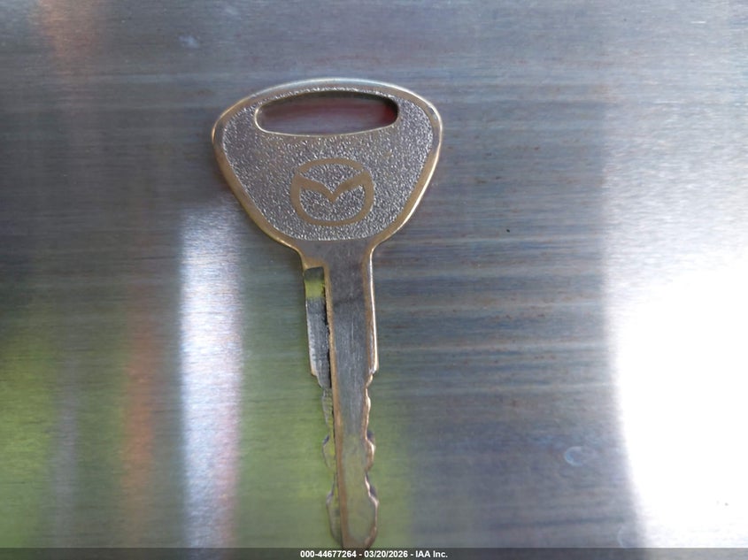 1999 Mazda Mx-5 Miata Leather Pkg/Popular Equipment Pkg/Sports Pkg/Touring Pkg VIN: JM1NB3538X0101222 Lot: 44677264