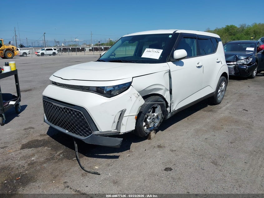 2023 Kia Soul Lx