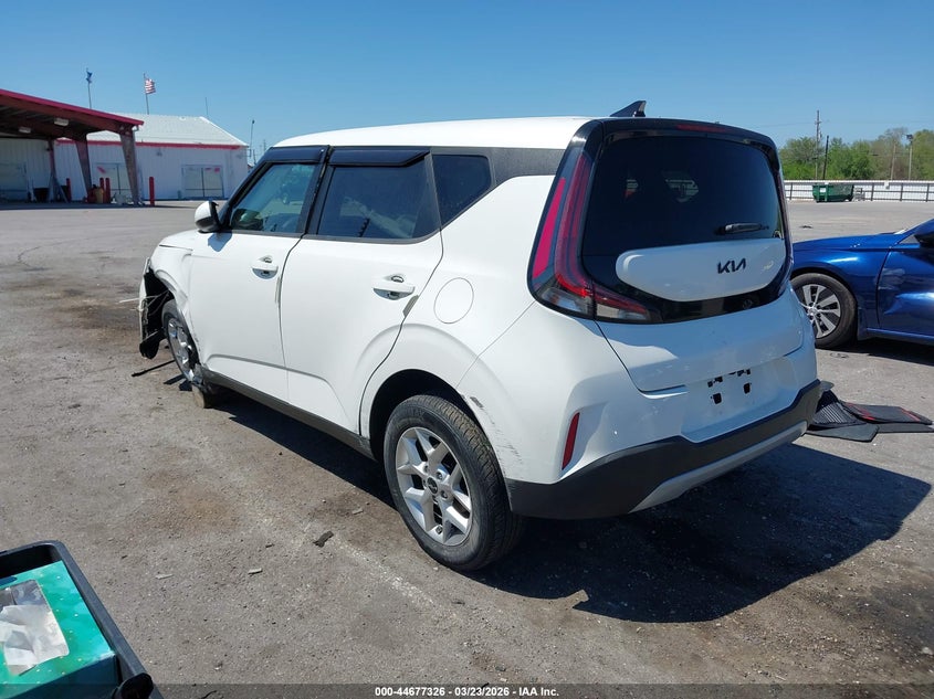 2023 Kia Soul Lx