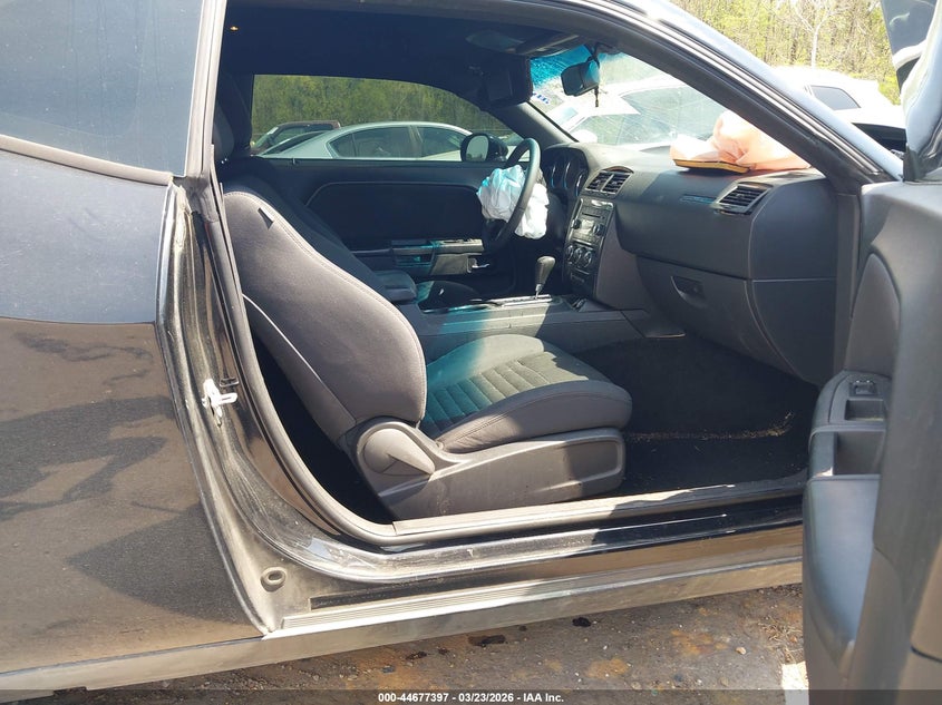 2014 Dodge Challenger Sxt