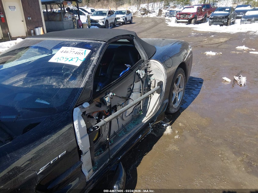 2000 Chevrolet Corvette VIN: 1G1YY32G8Y5106680 Lot: 44677405