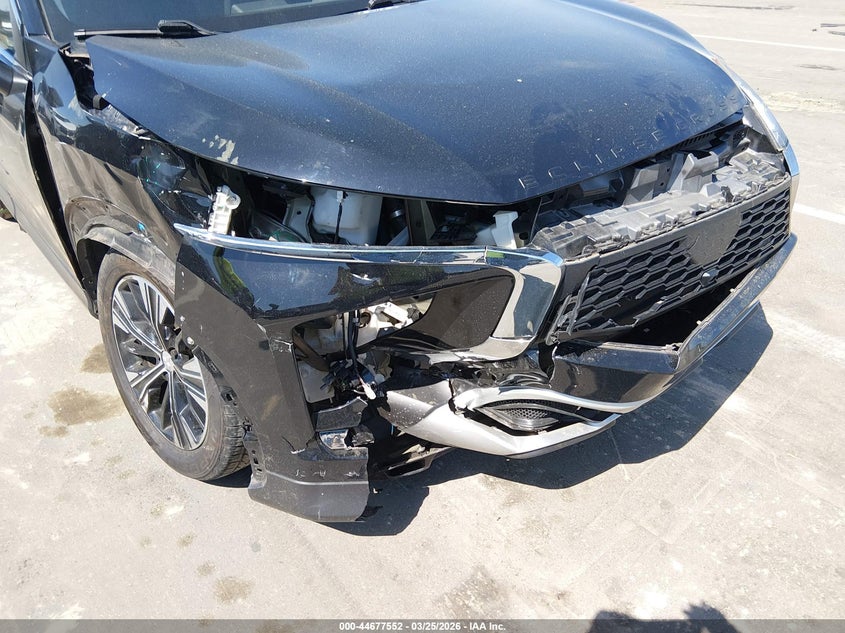 2022 Mitsubishi Eclipse Cross Se/Se Special Edition/Sel/Sel Special Edition VIN: JA4ASWAA2NZ060111 Lot: 44677552