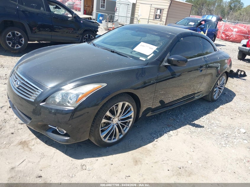 2013 Infiniti G37