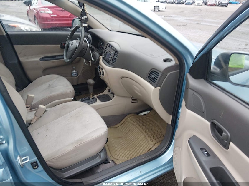 2010 Hyundai Accent Gls