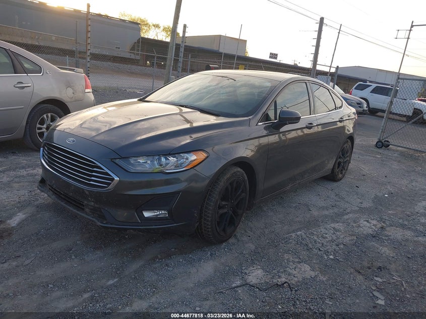2020 Ford Fusion Se