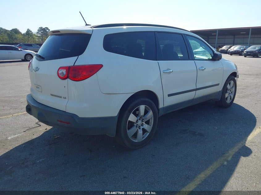 2012 Chevrolet Traverse Ls