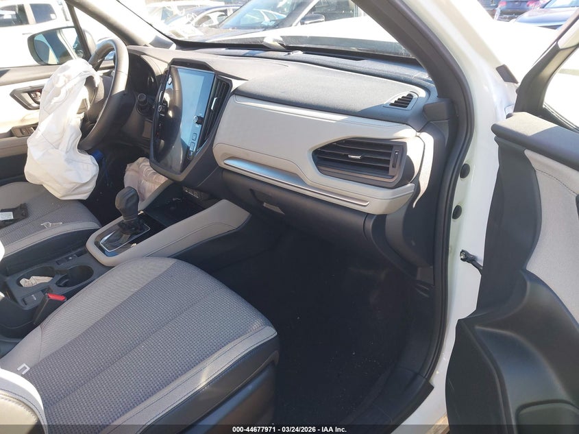 2025 Subaru Forester Premium