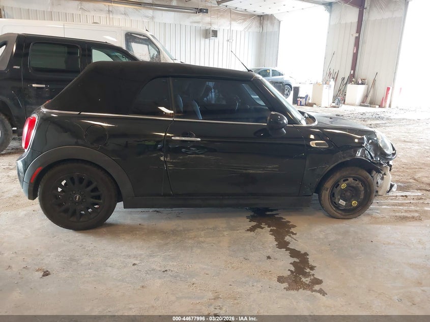 2016 Mini Convertible Cooper VIN: WMWWG5C55G3C19250 Lot: 44677996