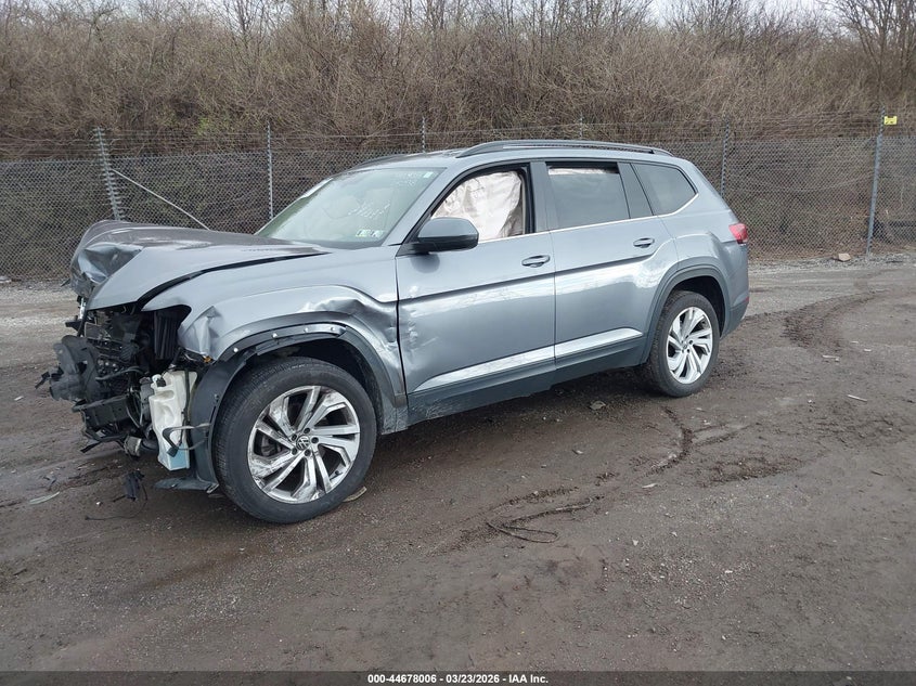 2022 Volkswagen Atlas 2.0T Se W/Technology