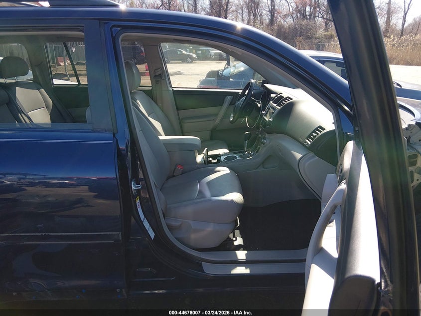 2013 Toyota Highlander Se V6