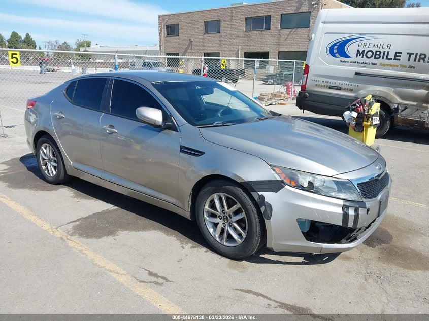 Vin: knagm4a77b5108124, lot: 45175253, kia optima lx 2011 img_1