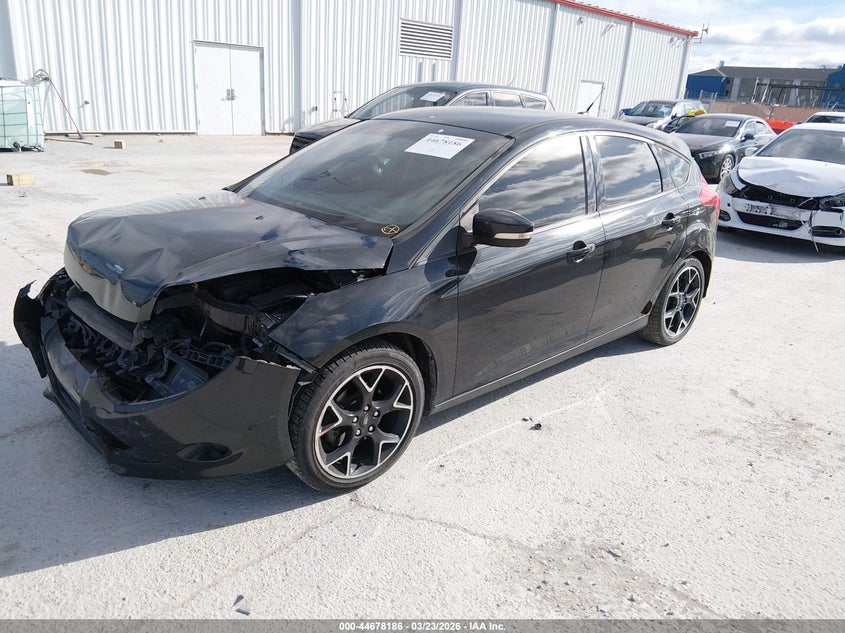 Vin: 1fadp3k27dl341533, lot: 45175301, ford focus se 20132