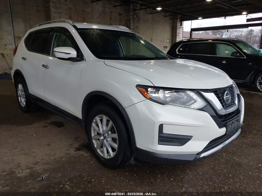2018 Nissan Rogue Sv