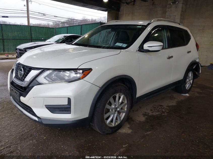2018 Nissan Rogue Sv