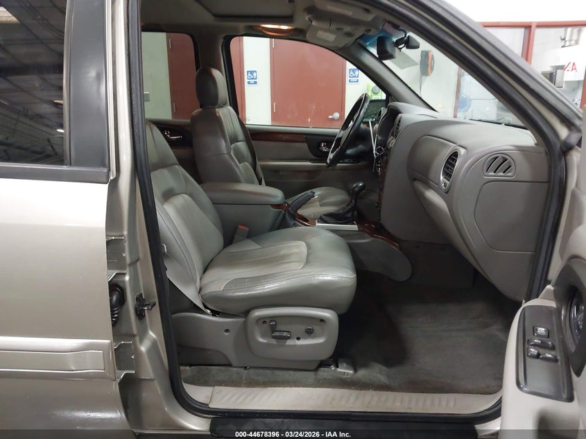 2002 GMC Envoy Slt