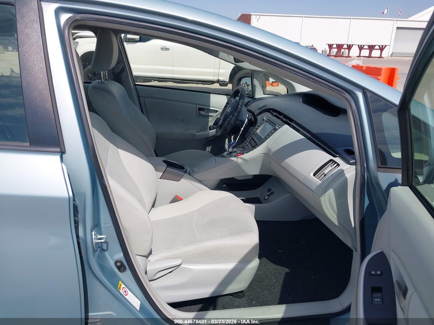 2015 Toyota Prius Three