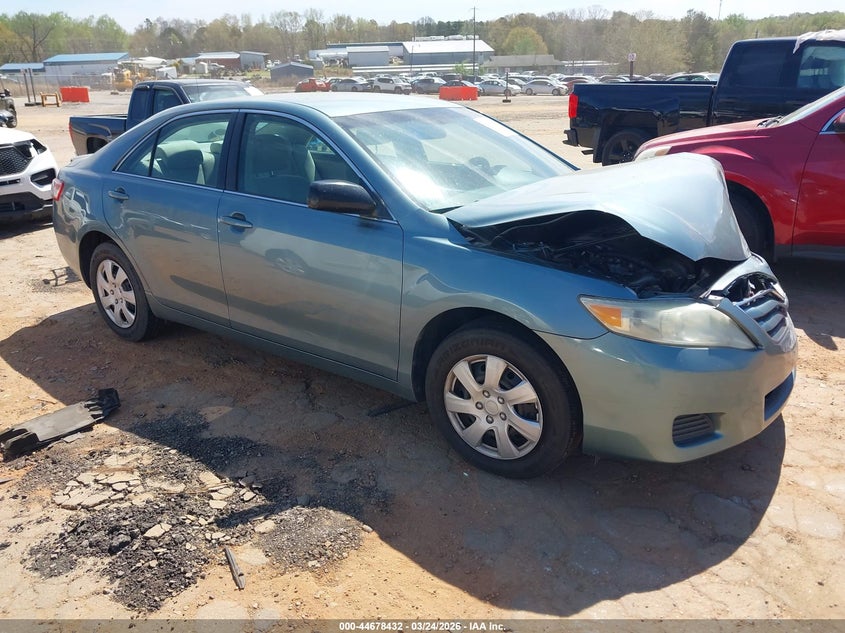 2010 TOYOTA CAMRY LE