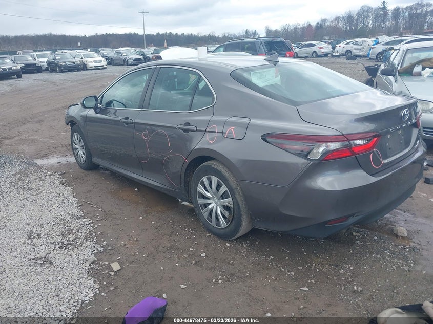 2022 Toyota Camry Le Hybrid