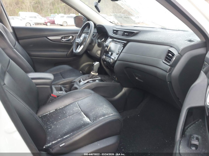 2019 Nissan Rogue Sv