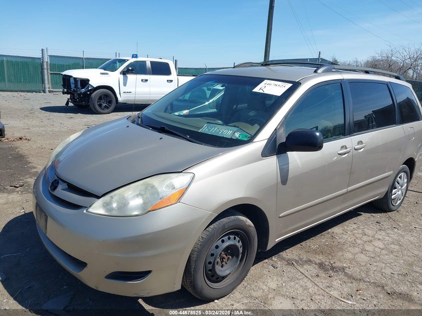 2006 Toyota Sienna Le