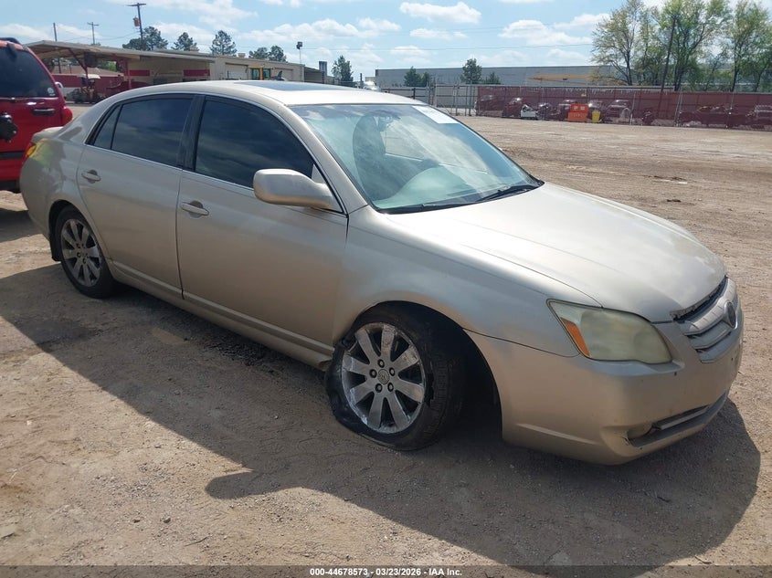 2005 Toyota Avalon Xls